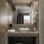 Hotel Akron Seascape