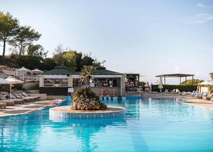 Hotel Akron Seascape