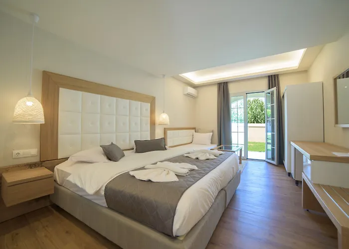 Akron Seascape Hotel 4*